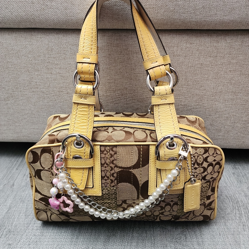 🆂🅾🅻🅳 Rare Coach Boston Shoulder Bag F12317